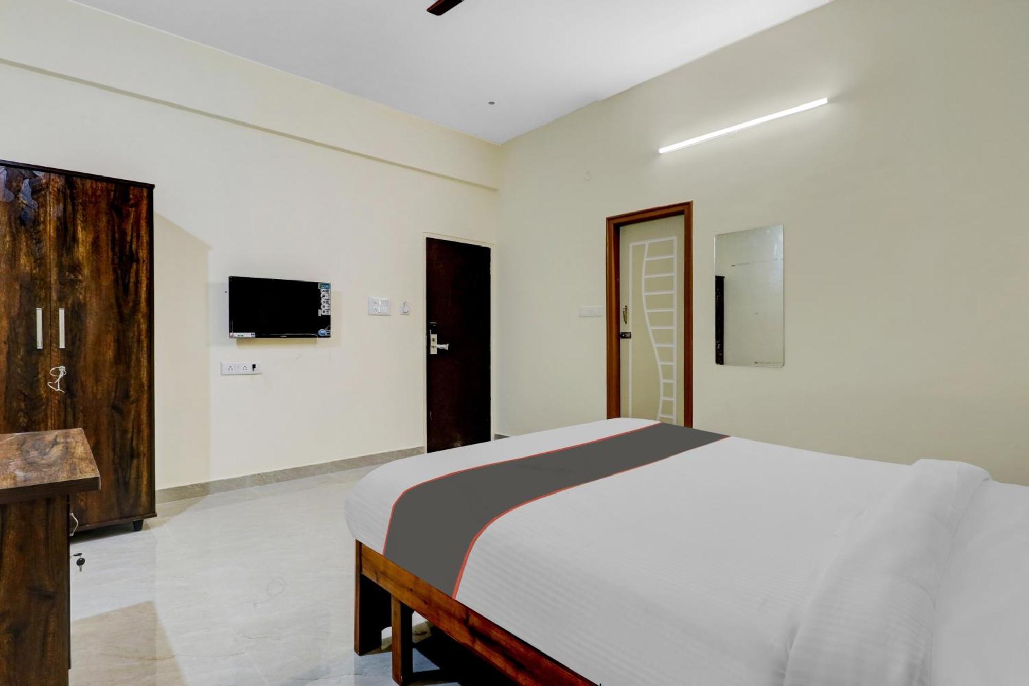 Hotel O Manyata Palace Бангалор Экстерьер фото